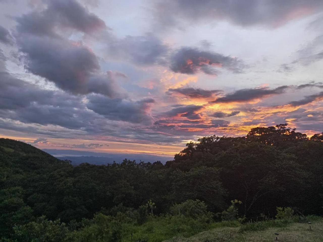 Casa Urraca, Magnifica Vista Al Oceano Pacifico Villa Monteverde Ngoại thất bức ảnh
